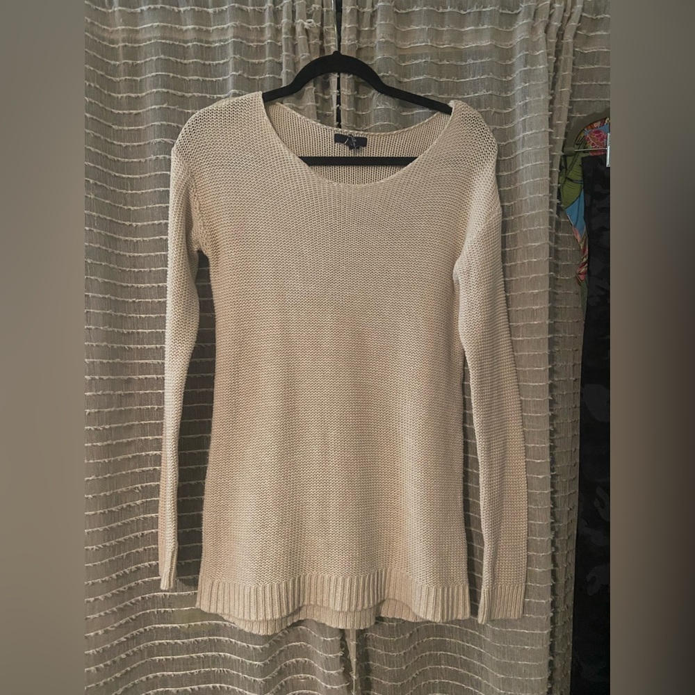 GAP Cream Scoop Neck Sweater